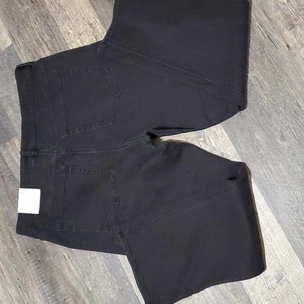 16 H&M Flare Ankle Length Black Jeans - Picture 8 of 8